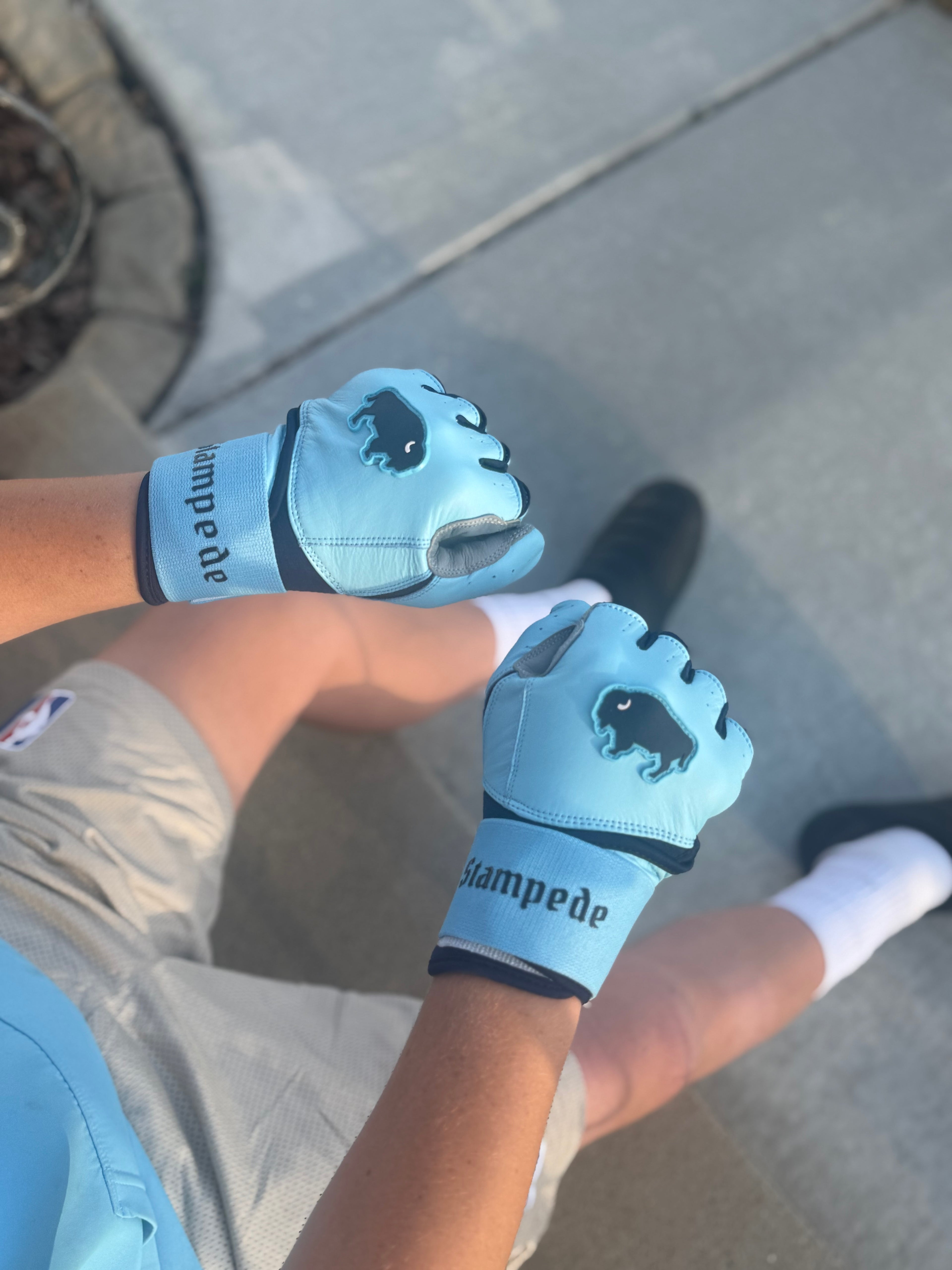 The Blue Storm - Long Cuff